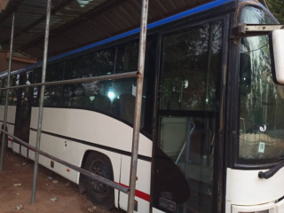 Bus mercedes de 50 places en vente