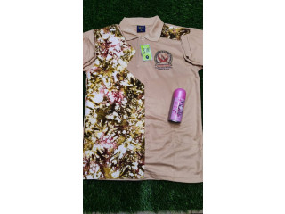 Des tee-shirts et des chemises