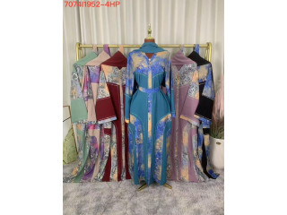 Je vend des robes,enssemble jupes,enssemble pantalon,etc...