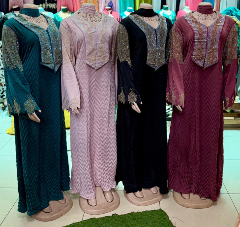 je-vend-des-robesenssemble-jupesenssemble-pantalonetc-big-2